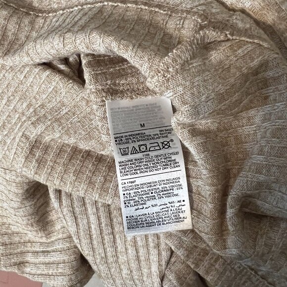 Old Navy Fit & Flare Rib-Knit Sweater Dress Size Medium Oatmeal Heather 759155 - Picture 5 of 8
